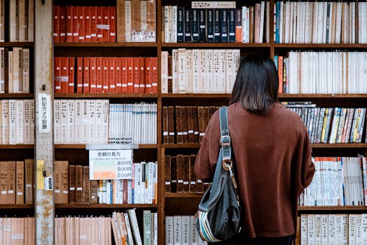 peaceful library